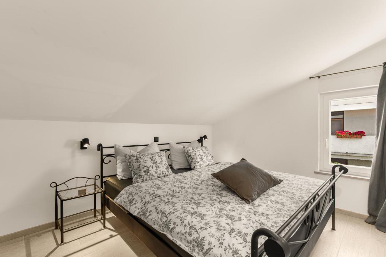 פורץ Apartman Dobrec מראה חיצוני תמונה