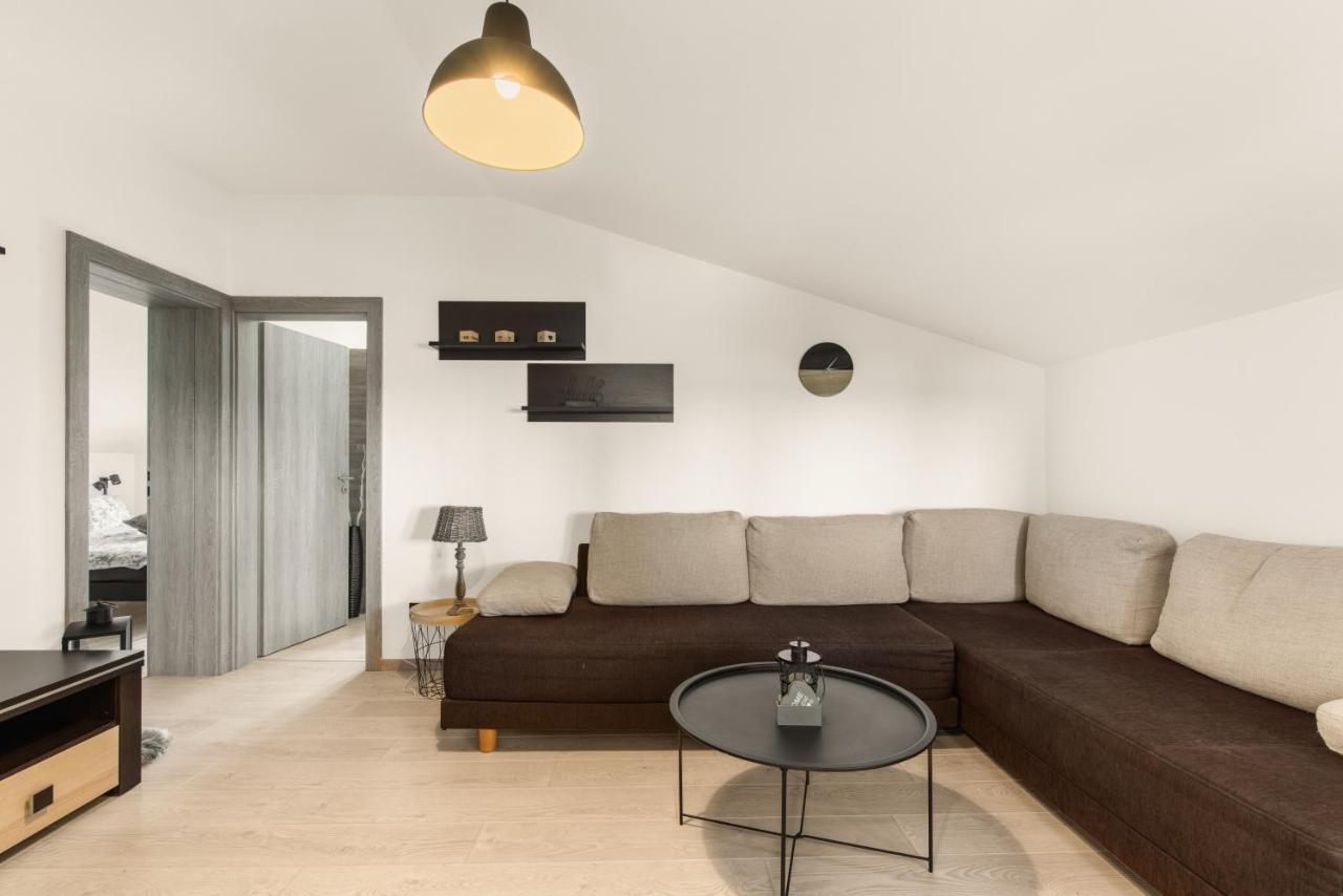 פורץ Apartman Dobrec מראה חיצוני תמונה