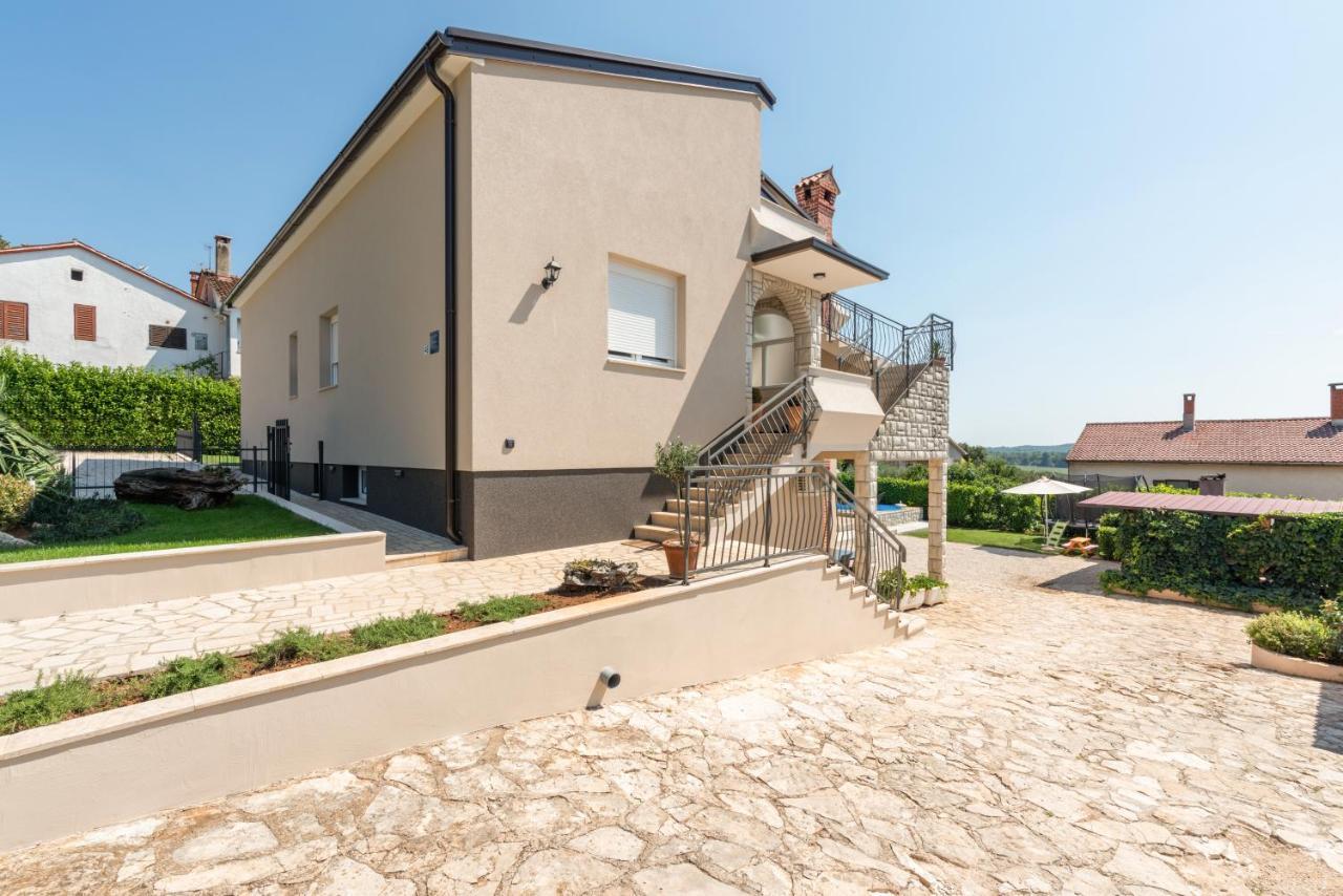 פורץ Apartman Dobrec מראה חיצוני תמונה
