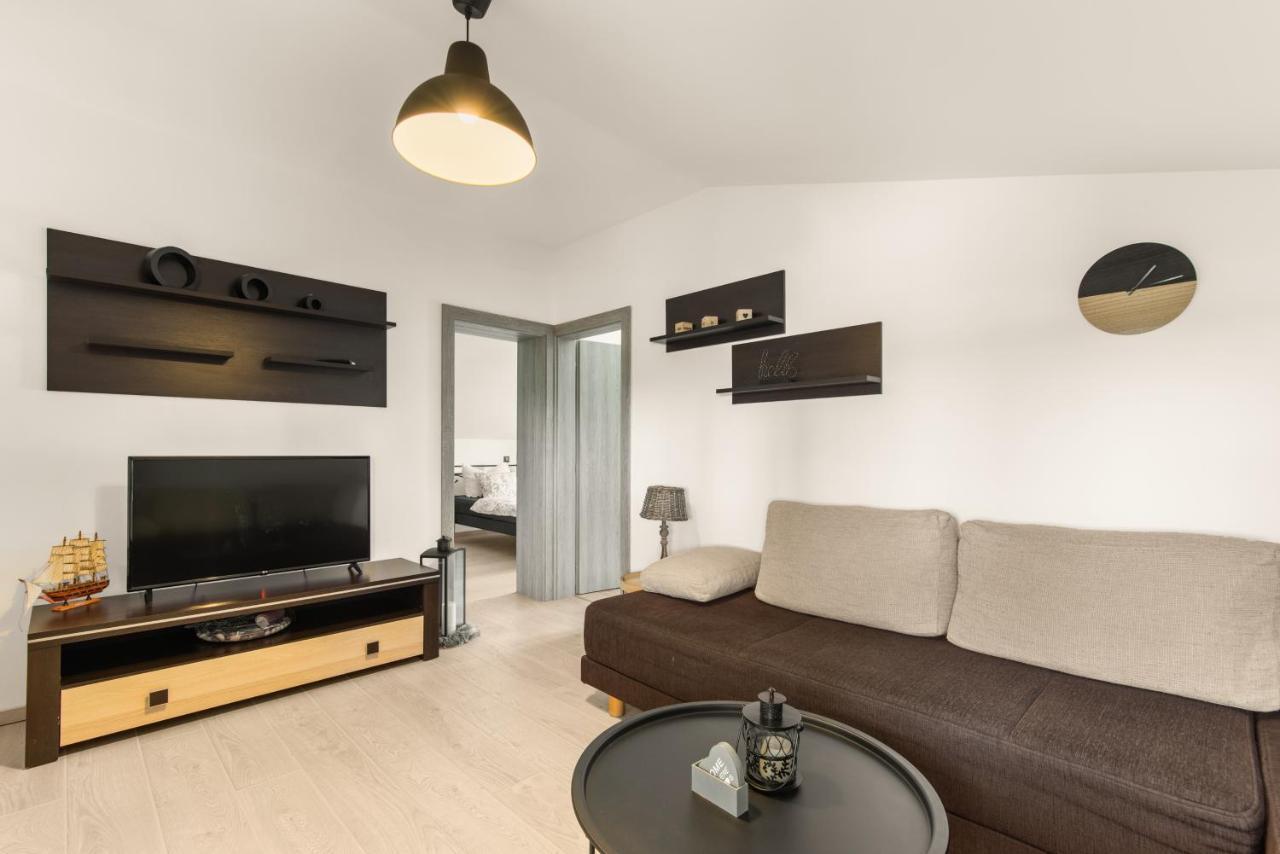 פורץ Apartman Dobrec מראה חיצוני תמונה