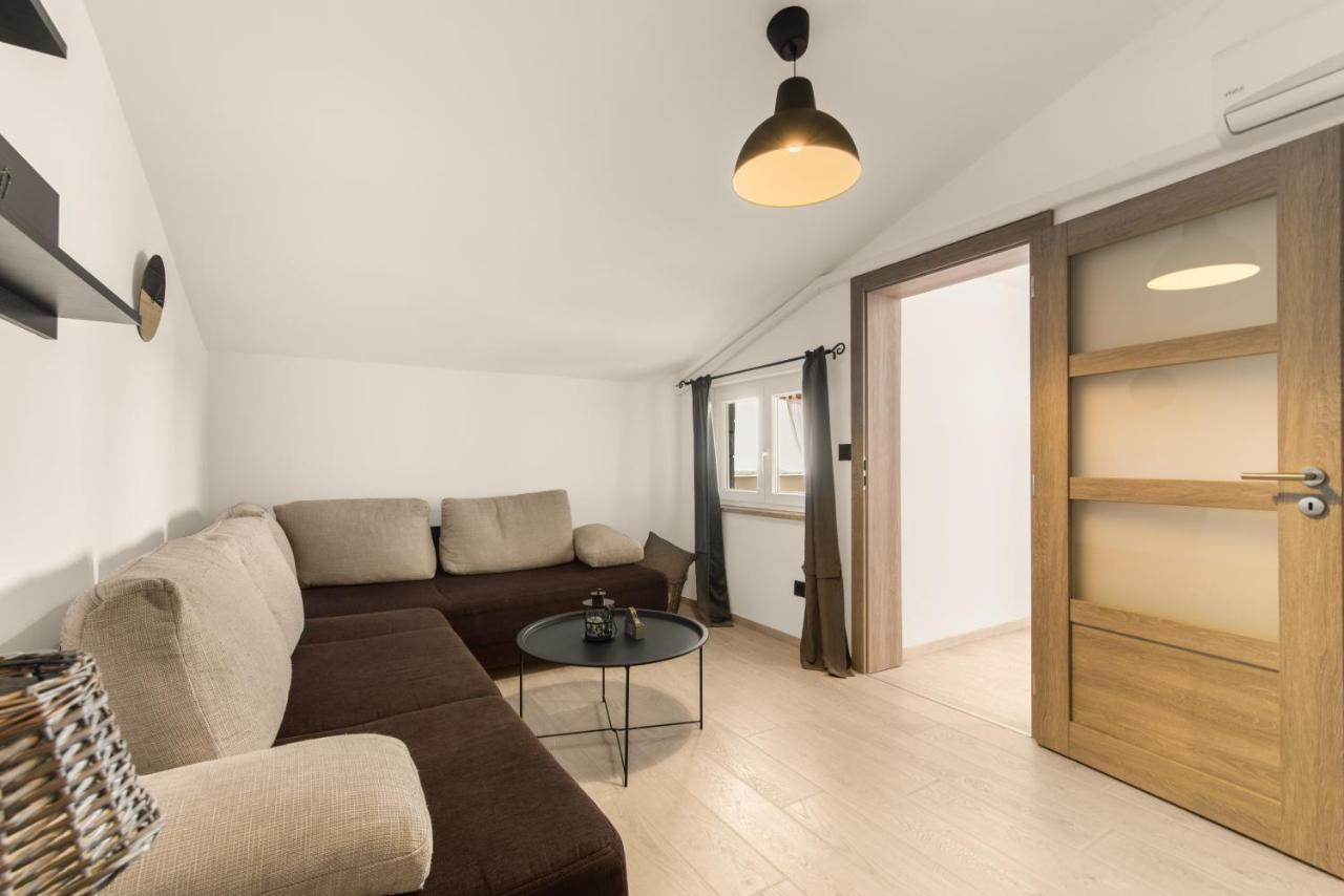 פורץ Apartman Dobrec מראה חיצוני תמונה
